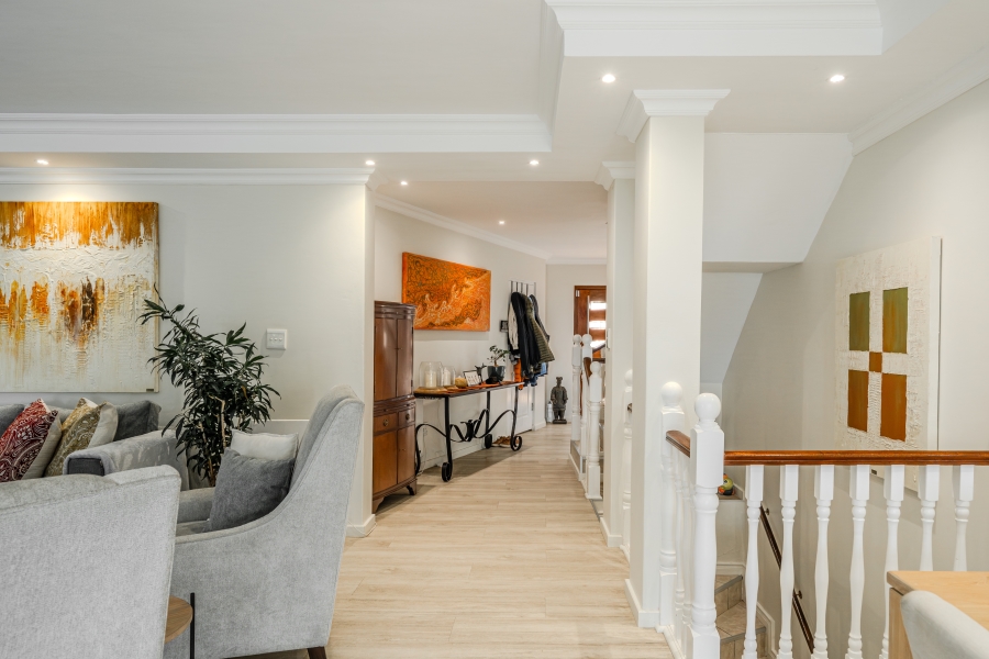 3 Bedroom Property for Sale in Camps Bay Western Cape